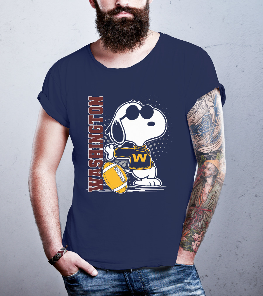 Snoopy Washington Football W Sweater Sunglasses T-Shirt
