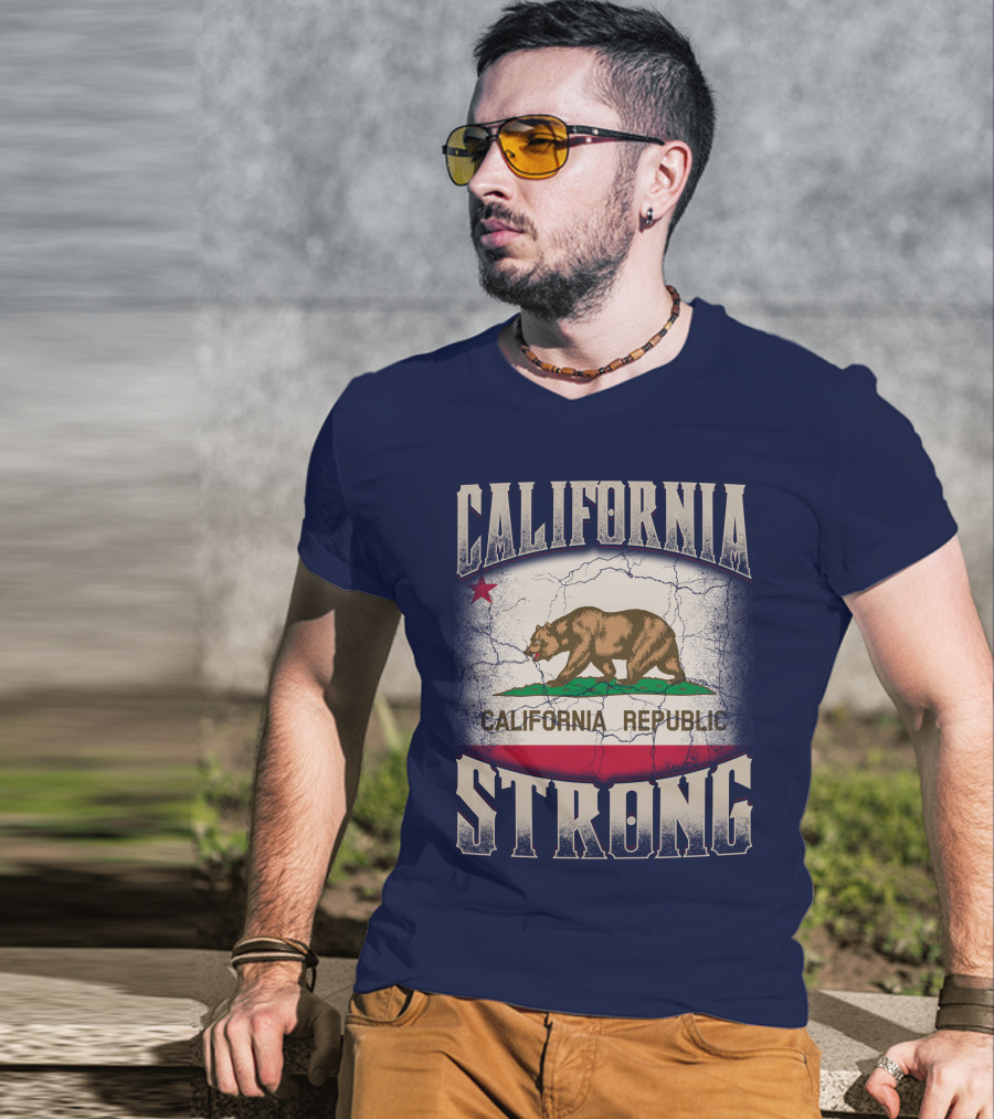 California Republic Strong Bear Flag T-Shirt
