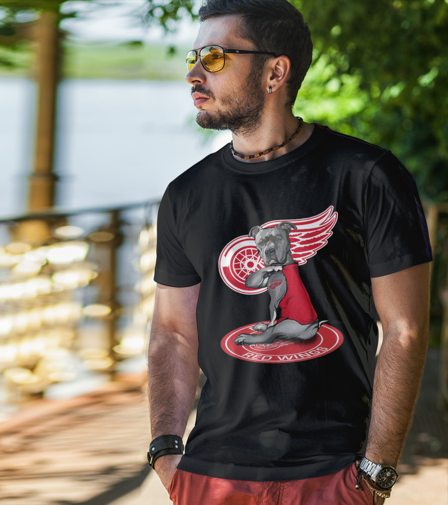 Detroit Red Wings Dog With Logo Wings And Red Vest T-Shirt