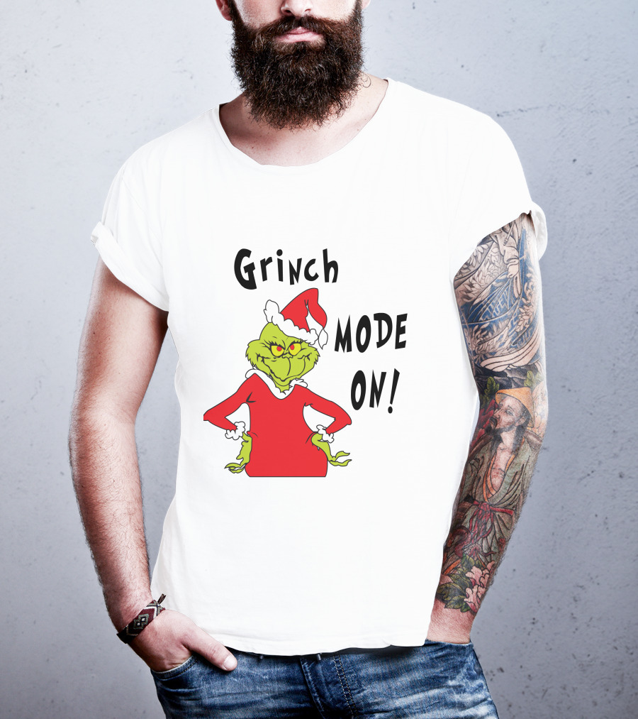 Grinch Mode On Santa Hat Red T-Shirt