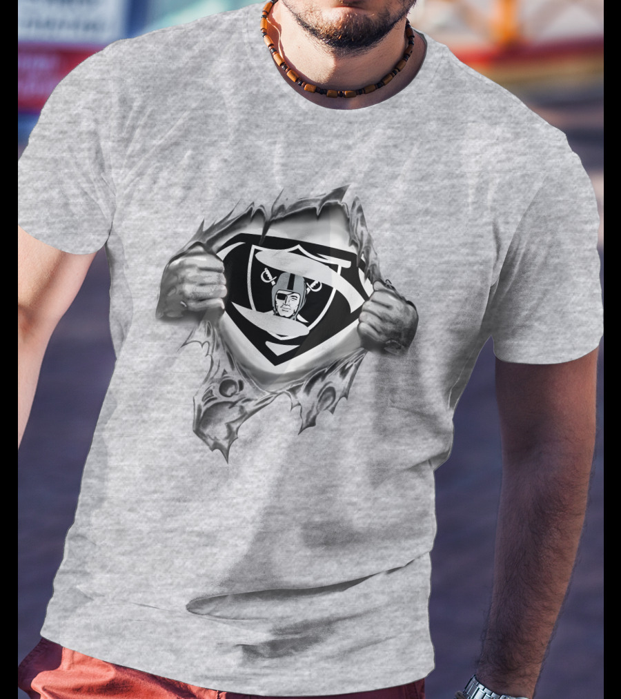 Oakland Raiders Superman Logo Shield Burst T-Shirt