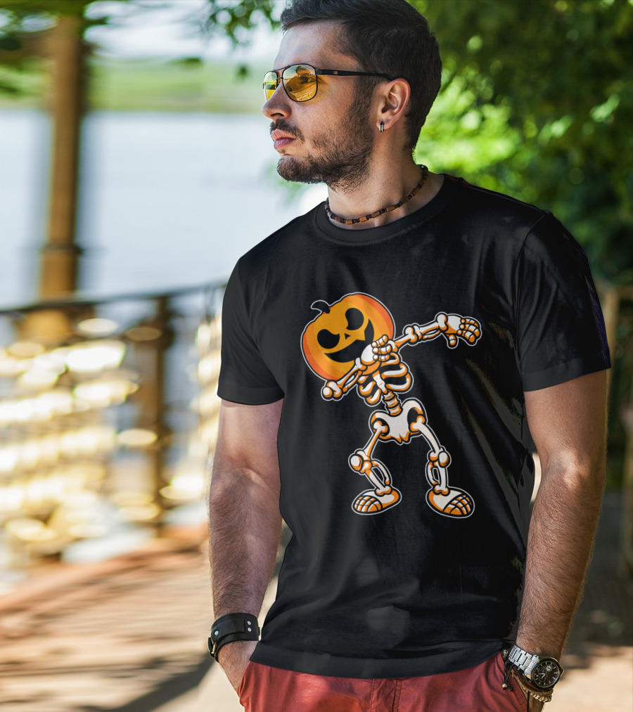 Dabbing Skeleton With Pumpkin Head Halloween Humor T-Shirt