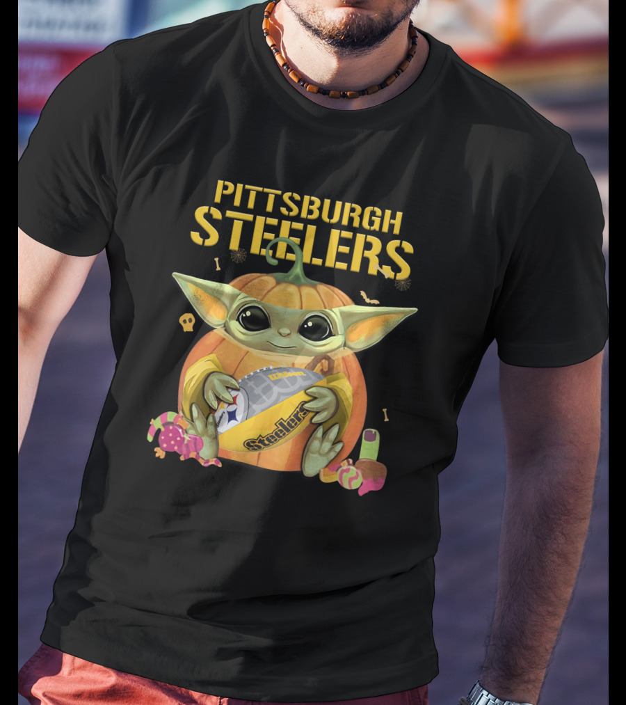 Pittsburgh Steelers Yoda Football Pumpkin Halloween Candy T-Shirt