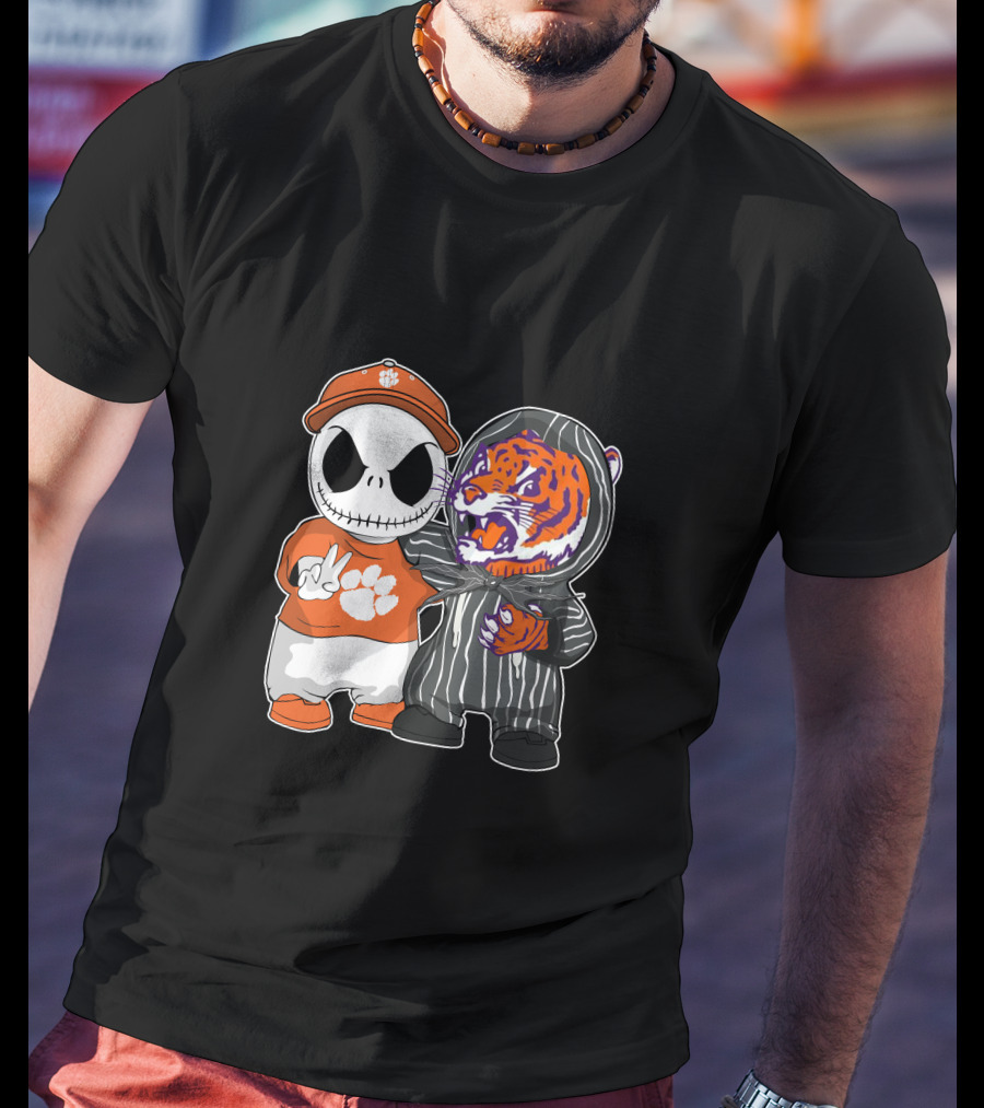 Jack Skellington Clemson Tigers Fan With Tiger Mascot Hugging T-Shirt