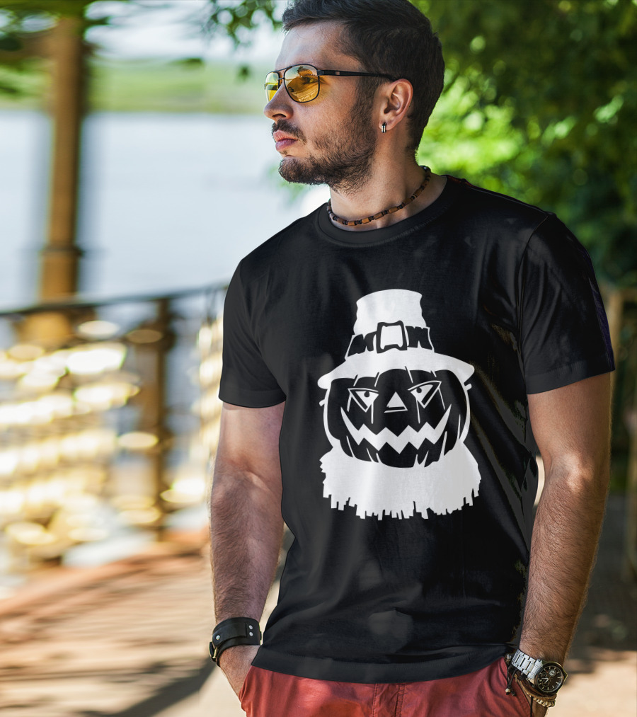 Pumpkin Face Scarecrow Hat T-Shirt