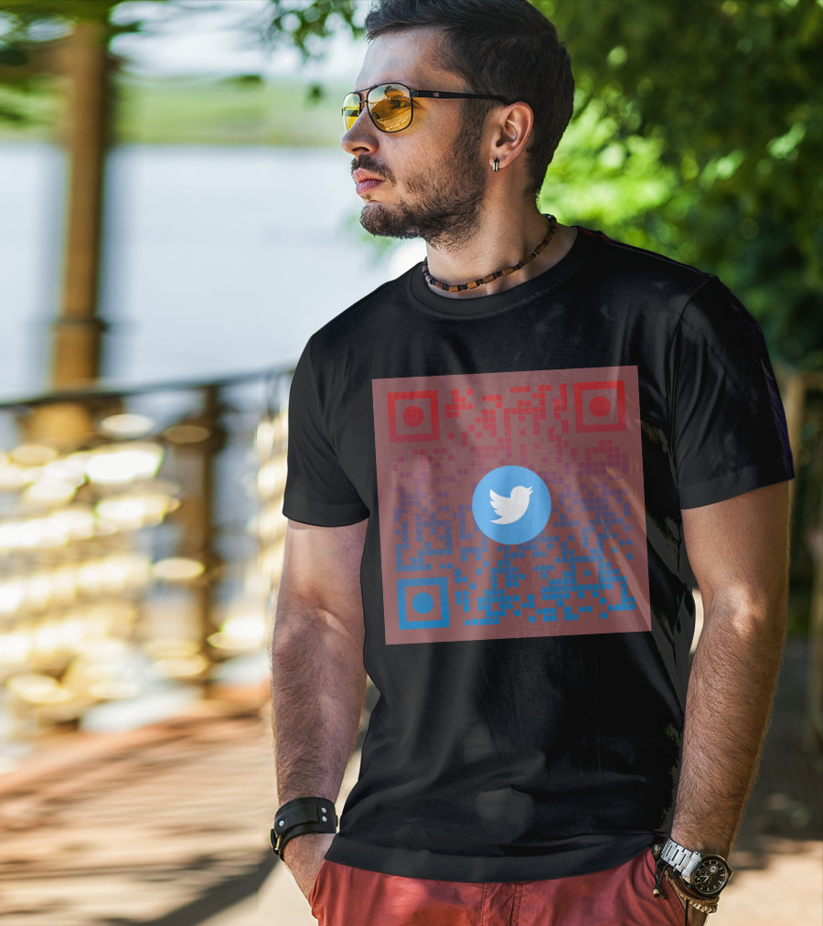 Twitter QR Code Red Blue Squares T-Shirt