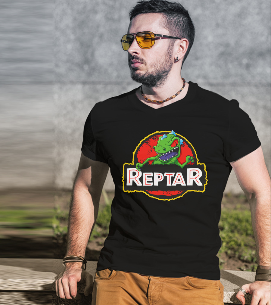 Reptar Dinosaur Red Circle Background Rugrats 90s Nickelodeon T-Shirt