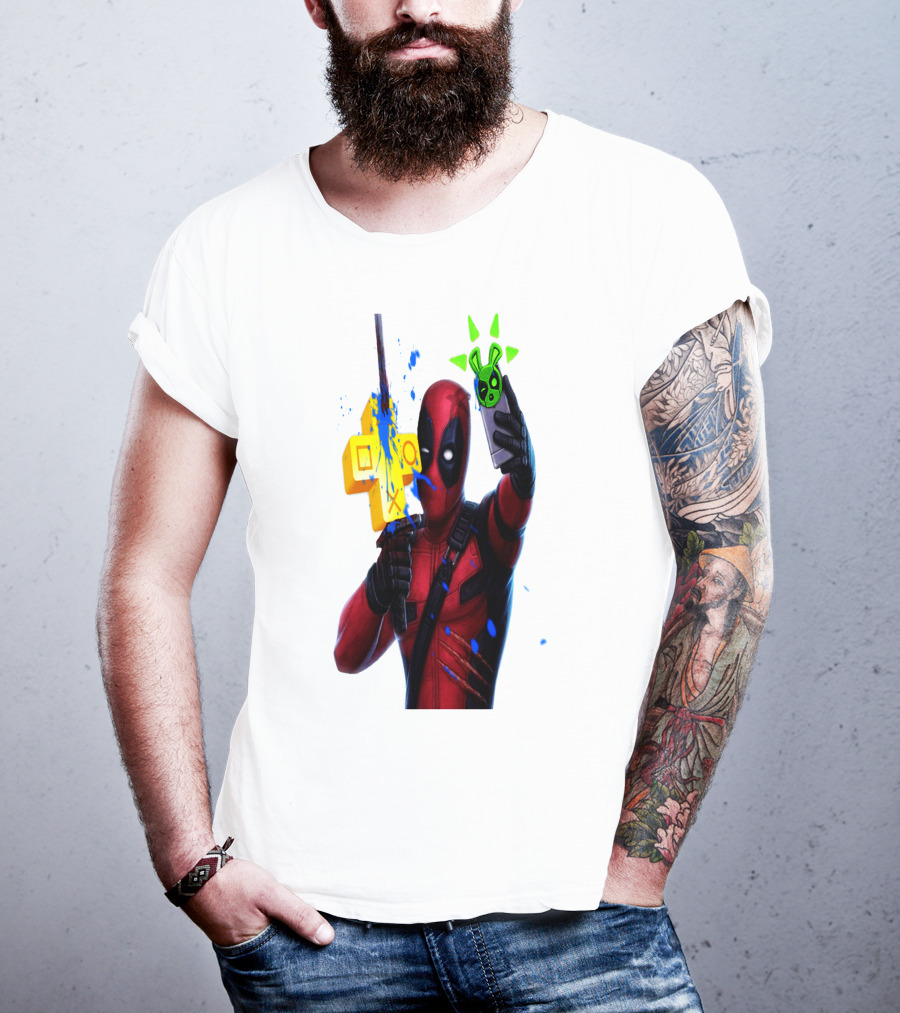 Deadpool Videogame Gamer Selfie With Iconic Controller And Green Bomb Symbols T-Shirt