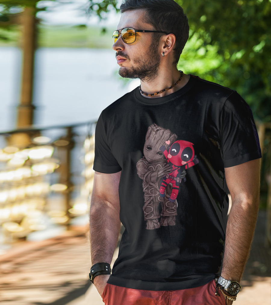 Groot Hugging Chibi Deadpool With Hearts T-Shirt