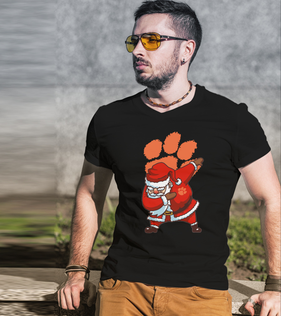 Clemson Tigers Football Dabbing Santa With Paw Print T-Shirt