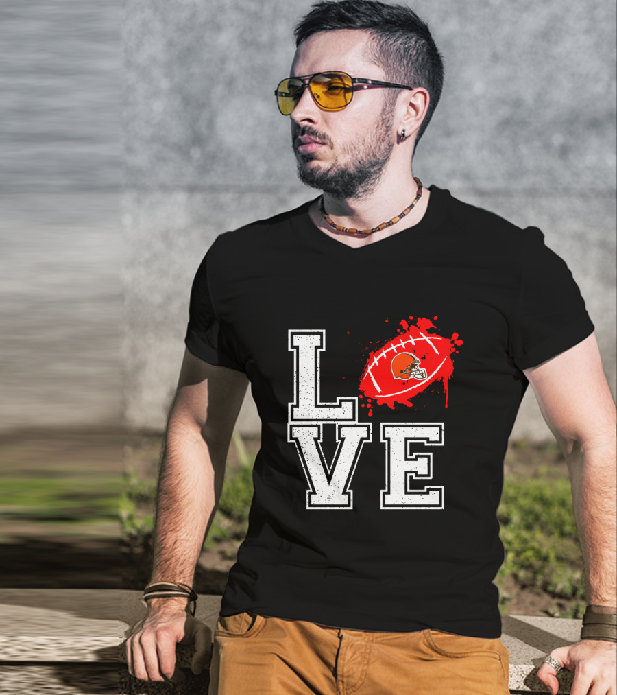 Love Cleveland Browns Football Helmet T-Shirt
