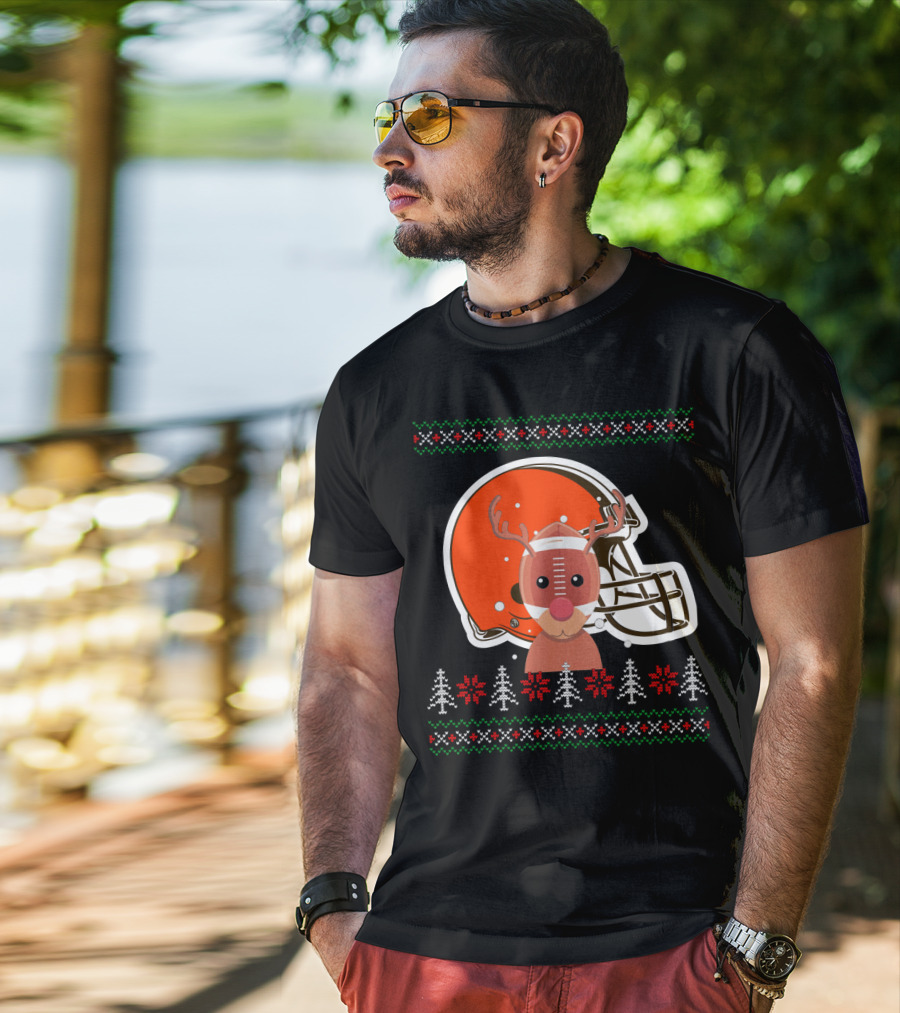 Cleveland Browns Christmas Reindeer Helmet T-Shirt