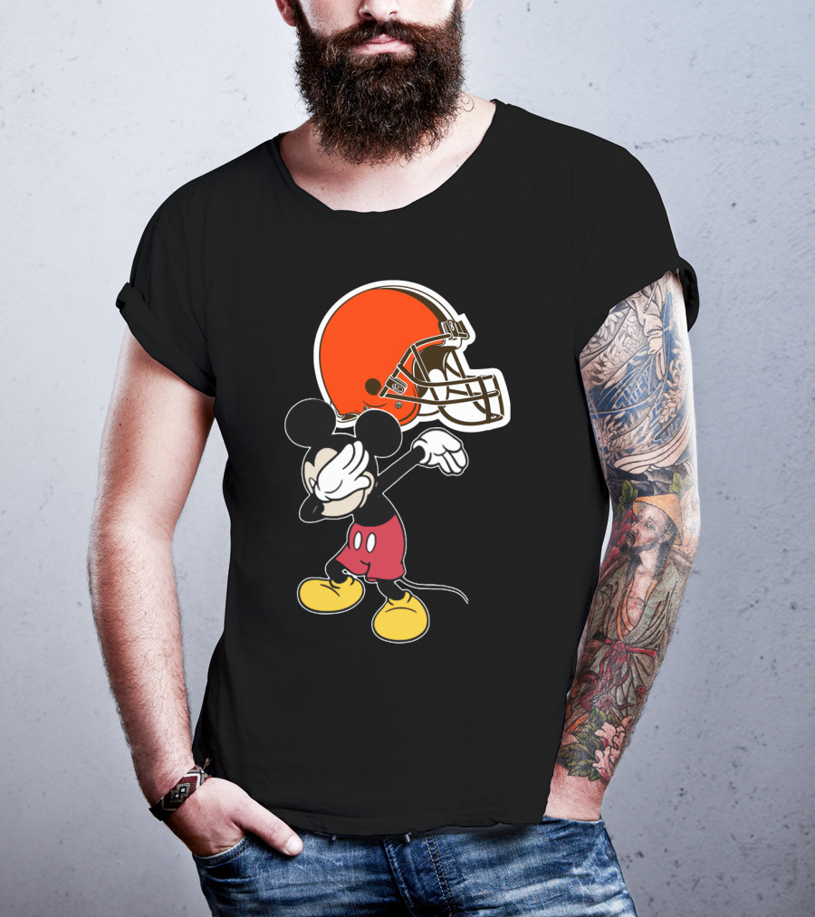 Cleveland Browns Iconic Character Dab With Helmet T-Shirt