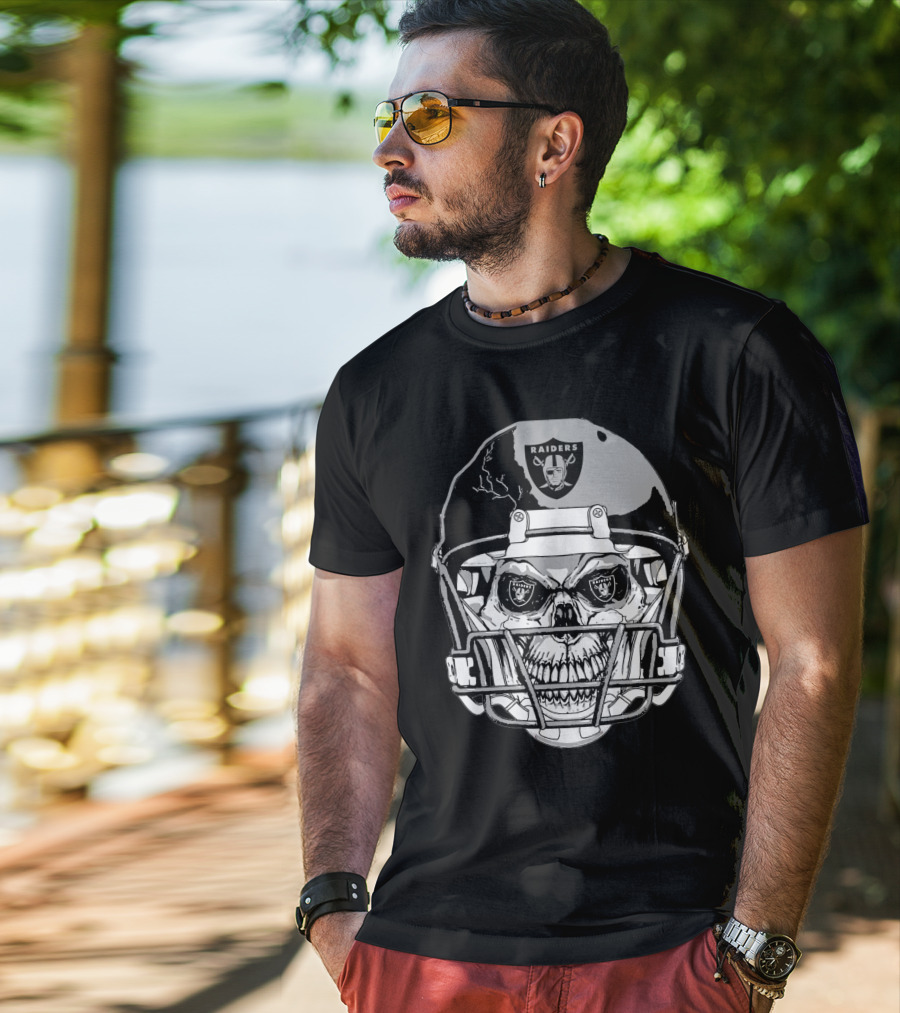 Raider Skull Helmet With Iconic Logo And Lightning Details T-Shirt
