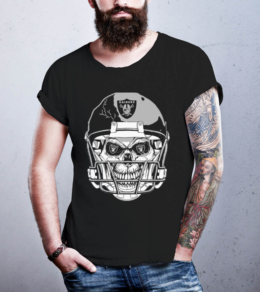 Raider Skull Helmet With Iconic Logo And Lightning Details T-Shirt