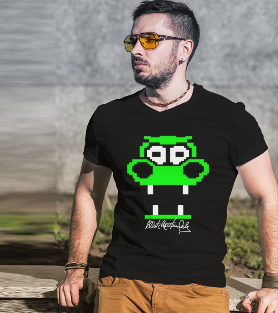 Tic Tac Dough Dragon Wink Martindale Signature Pixelated Green Face T-Shirt