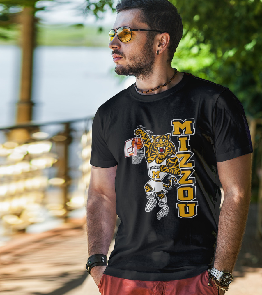 Mizzou Missouri Tiger Basketball Slam Dunk T-Shirt