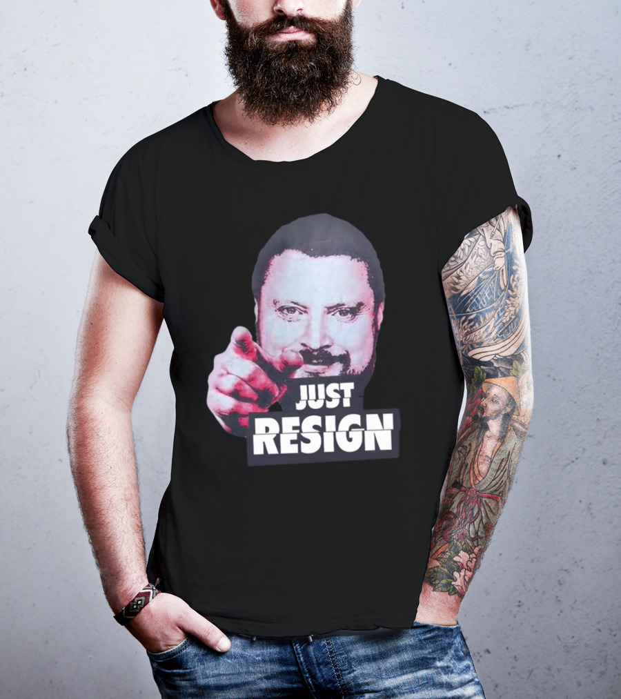 Simon Williams Just Resign Pointing Meme T-Shirt