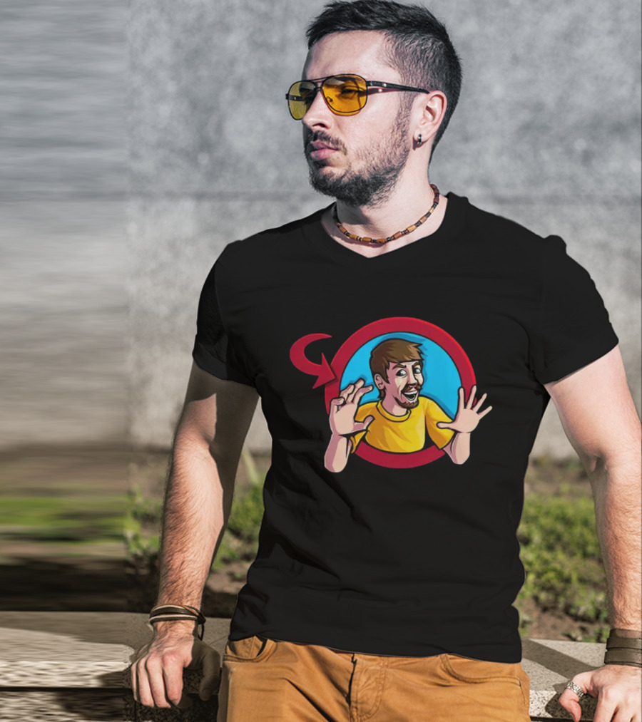 Skitzy Comms Closed Mistahbeeastred Character Circle T-Shirt