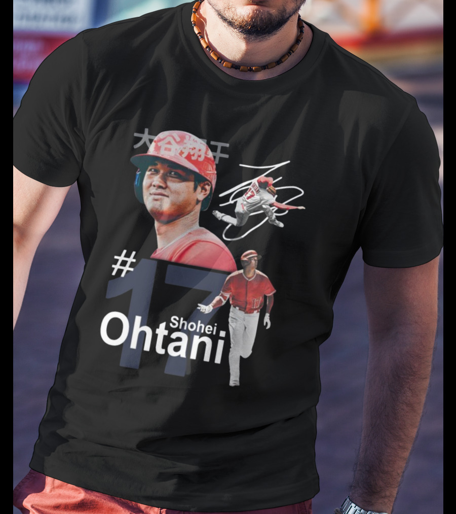 Shohei Ohtani Dynamic #17 Action Poses And Japanese Text T-Shirt