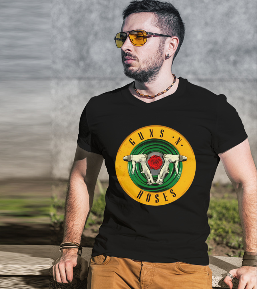 Guns N Hoses Firefighter Hydrant Nozzle Cross With Rose Circle Emblem T-Shirt