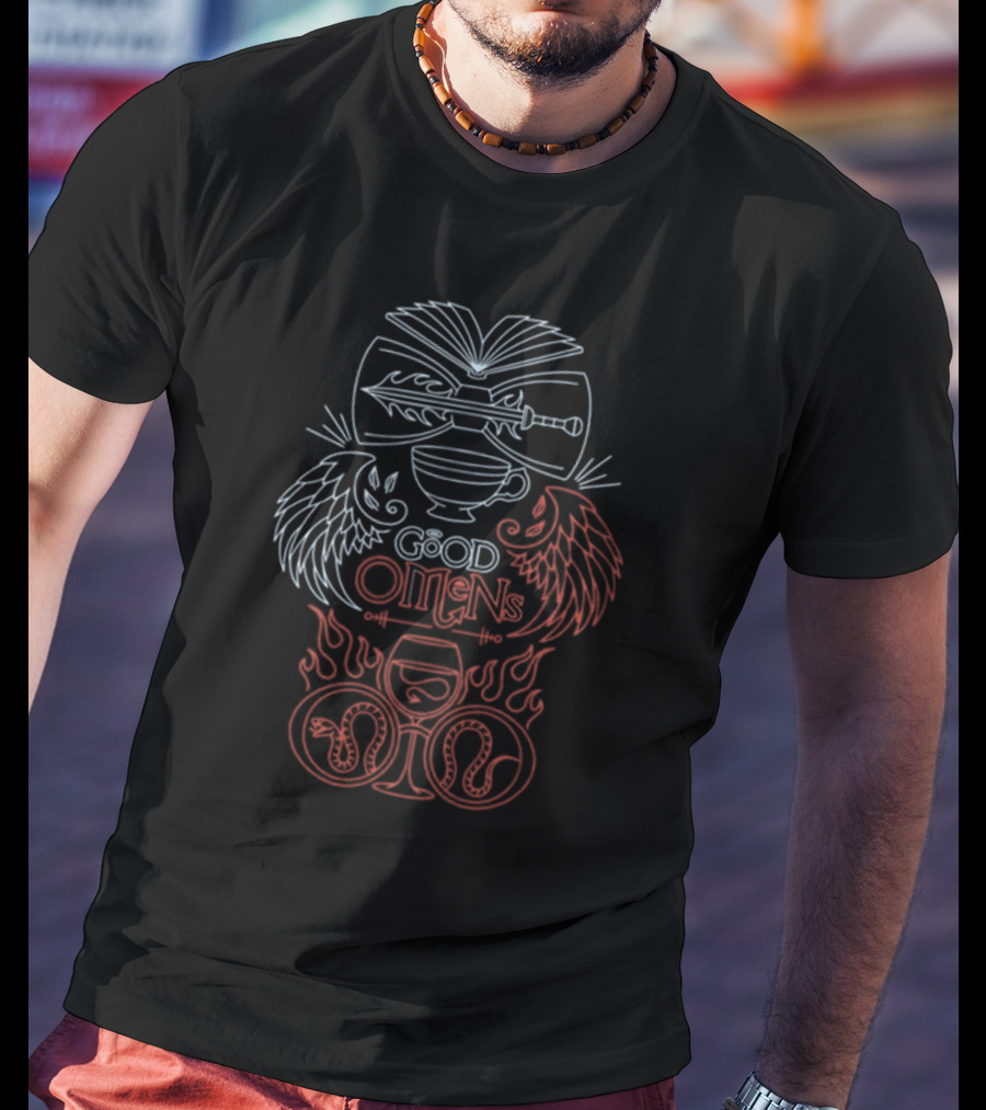 Autistjcgraham Good Omens Blu E Rossi Emblemi Doppio Angelo Spade E Serpenti Caduceo Maglietta T-Shirt