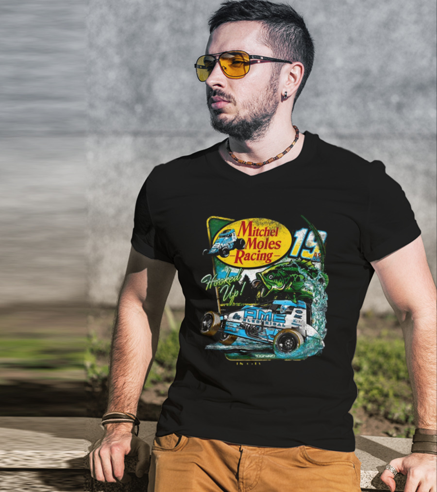 Mitchel Moles Racing 19 Hooked Up Raisin City California Sprint Car Bass Fishing T-Shirt