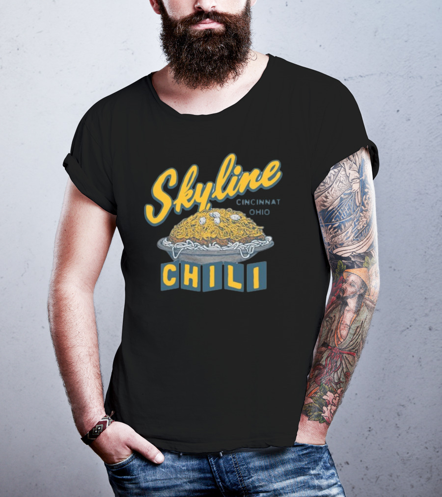 Skyline Chili Cincinnati Ohio Pop Culture Food Icon With Classic Spaghetti And Cheese Plate T-Shirt