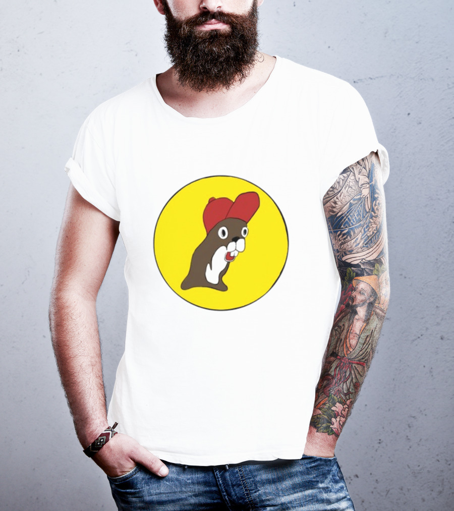 Baby Genius Beaver Red Cap Yellow Circle Buc-ee's Cup T-Shirt