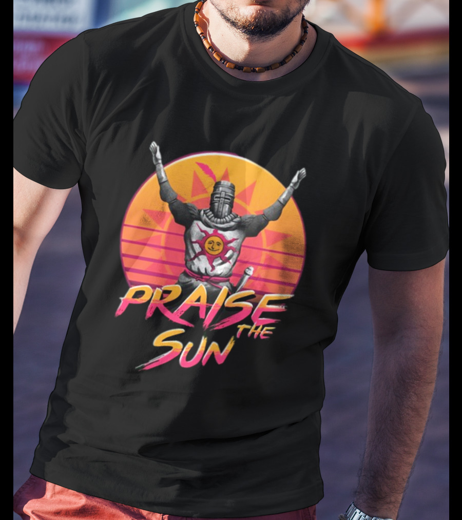 Praise The Sun Solaire Of Astora Dark Souls Knight Retro Sunset T-Shirt