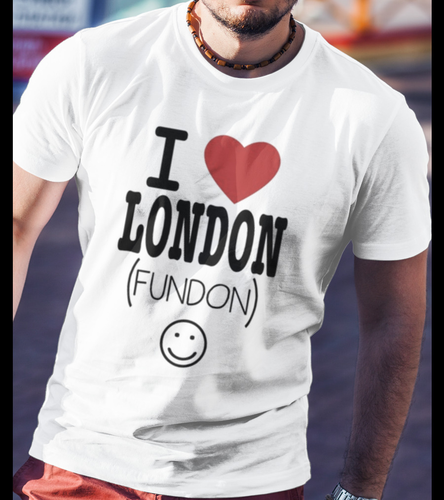 Taylor Swift's I Heart London Fundon Smiley T-Shirt