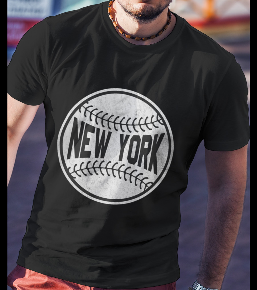 Distressed Vintage New York Baseball Logo Fan T-Shirt
