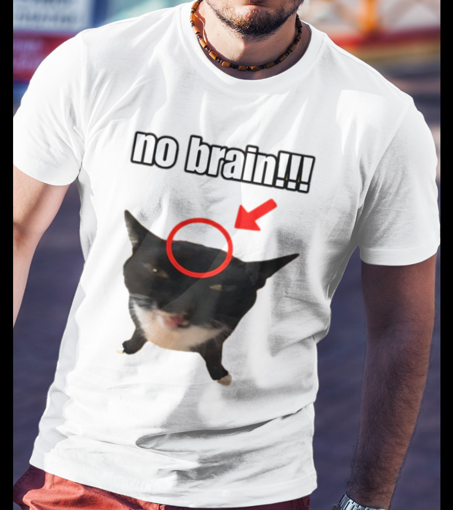 No Brain Cat With Red Circle And Arrow T-Shirt