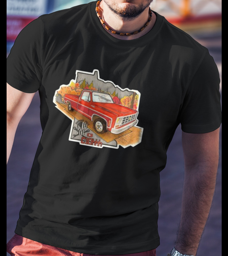 C1ohhh Junkyera Digs Vintage Red Pickup Truck Scenic Autumn Background Classic T-Shirt