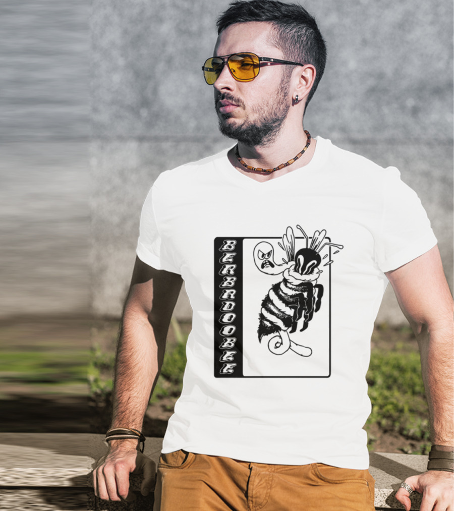 Dirtyhit Beabadoobee Loveworm Angry Cartoon Bee T-Shirt