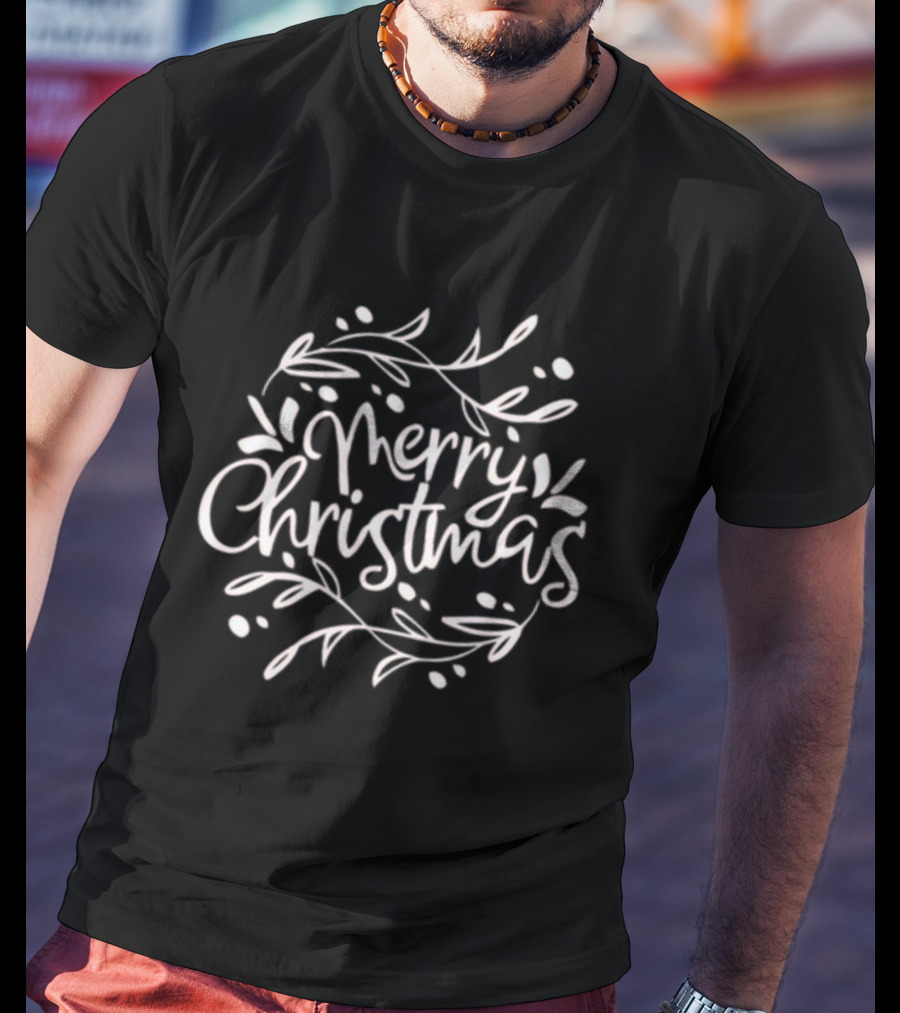 Merry Christmas Festive Vine Wreath T-Shirt
