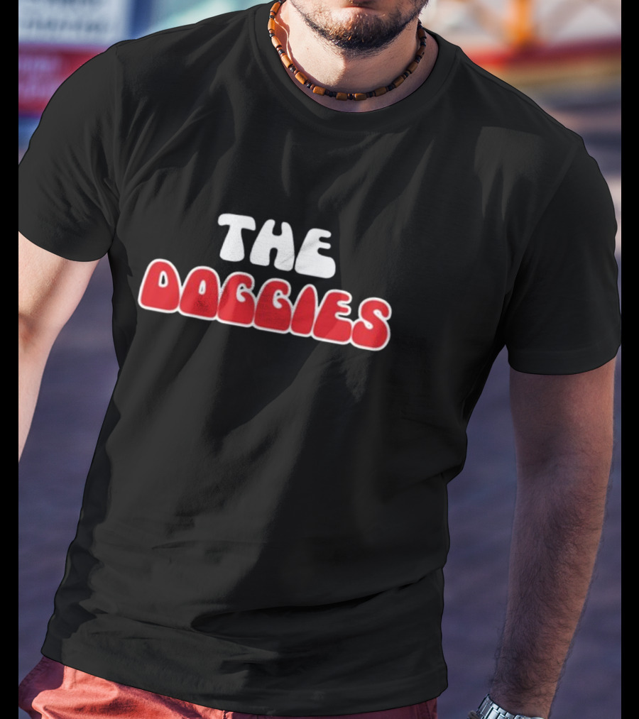 THE DOGGIES T-Shirt