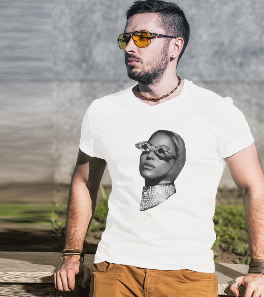 Opulence Rhinestone Glasses And Scarf Glamour T-Shirt