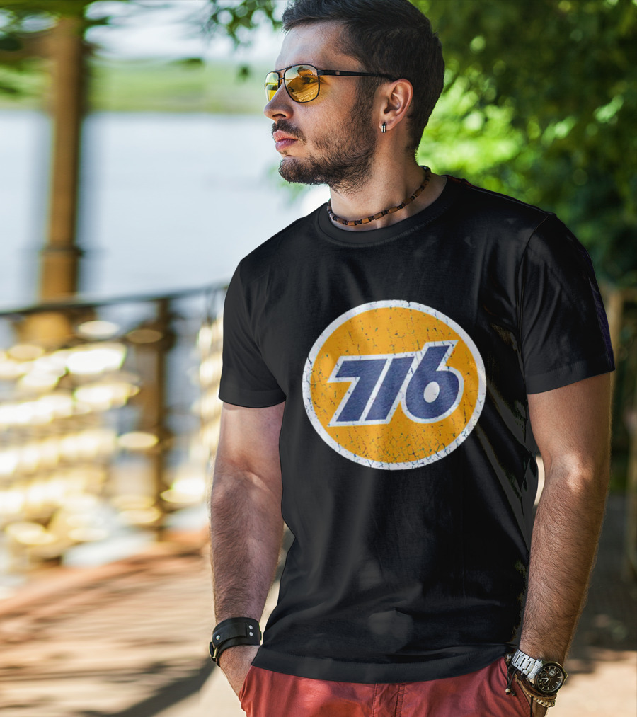 Pumped Up 716 Retro Sports Number Circle T-Shirt