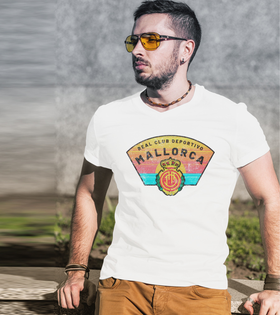 Real Club Deportivo Mallorca Vintage Logo Retro Stripes T-Shirt