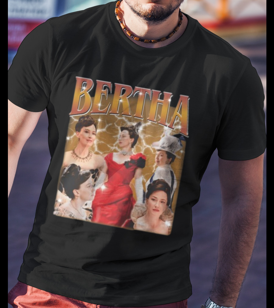 Bertha The Boss Glamorous Vintage Fashion Queens T-Shirt