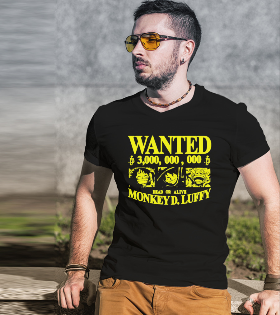 WANTED 3,000,000,000 MONKEY D. LUFFY STRAWHAT PIRATE T-Shirt