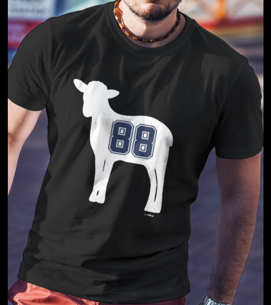 Thvingtay Lamb Of Dallas 88 T-Shirt