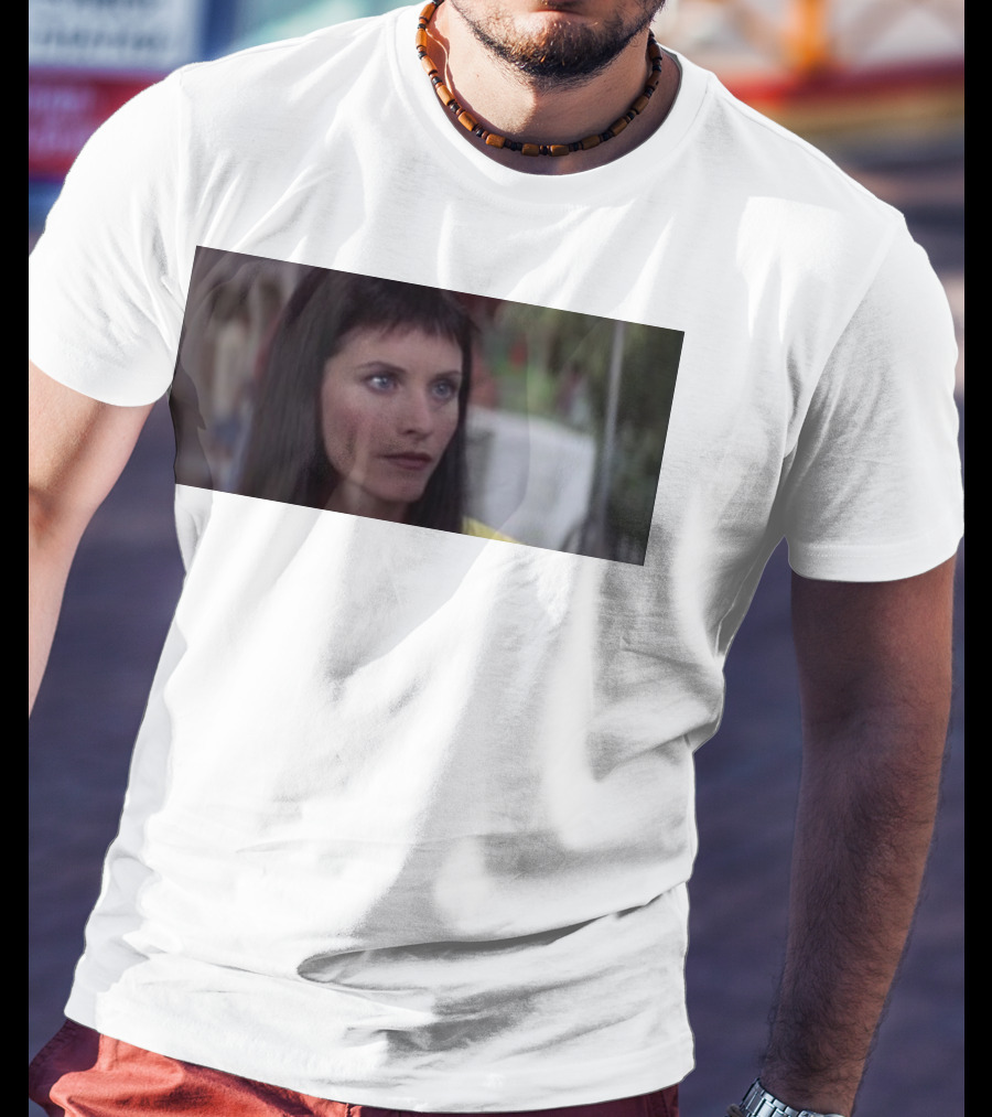 Courteney Cox Scream Movie Character House Party Scene T-Shirt