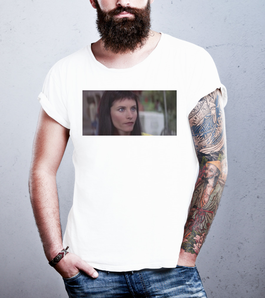 Courteney Cox Scream Movie Character House Party Scene T-Shirt