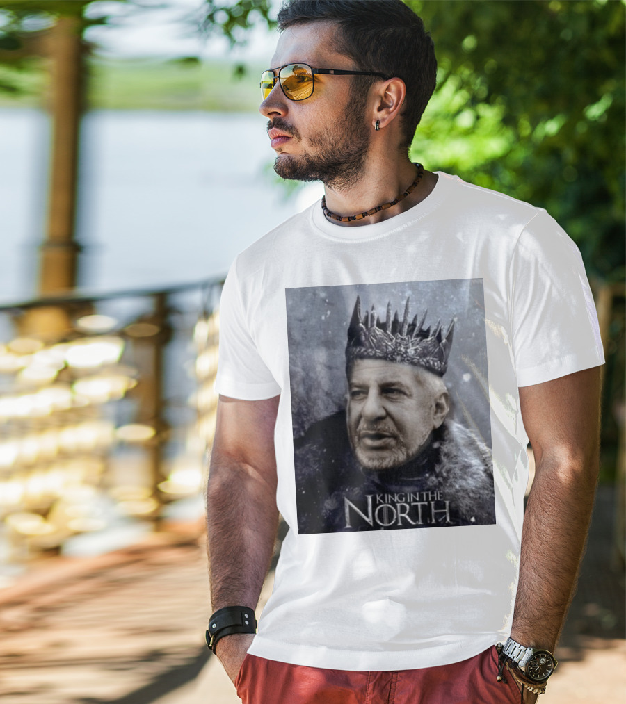 Bill Belichick King In The North Game Of Thrones Style Crown And Fur Cloak T-Shirt