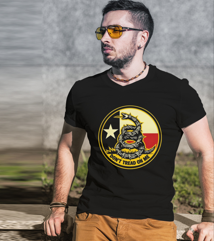 Don't Tread On Me Barbed Snake With Texas Flag Star T-Shirt