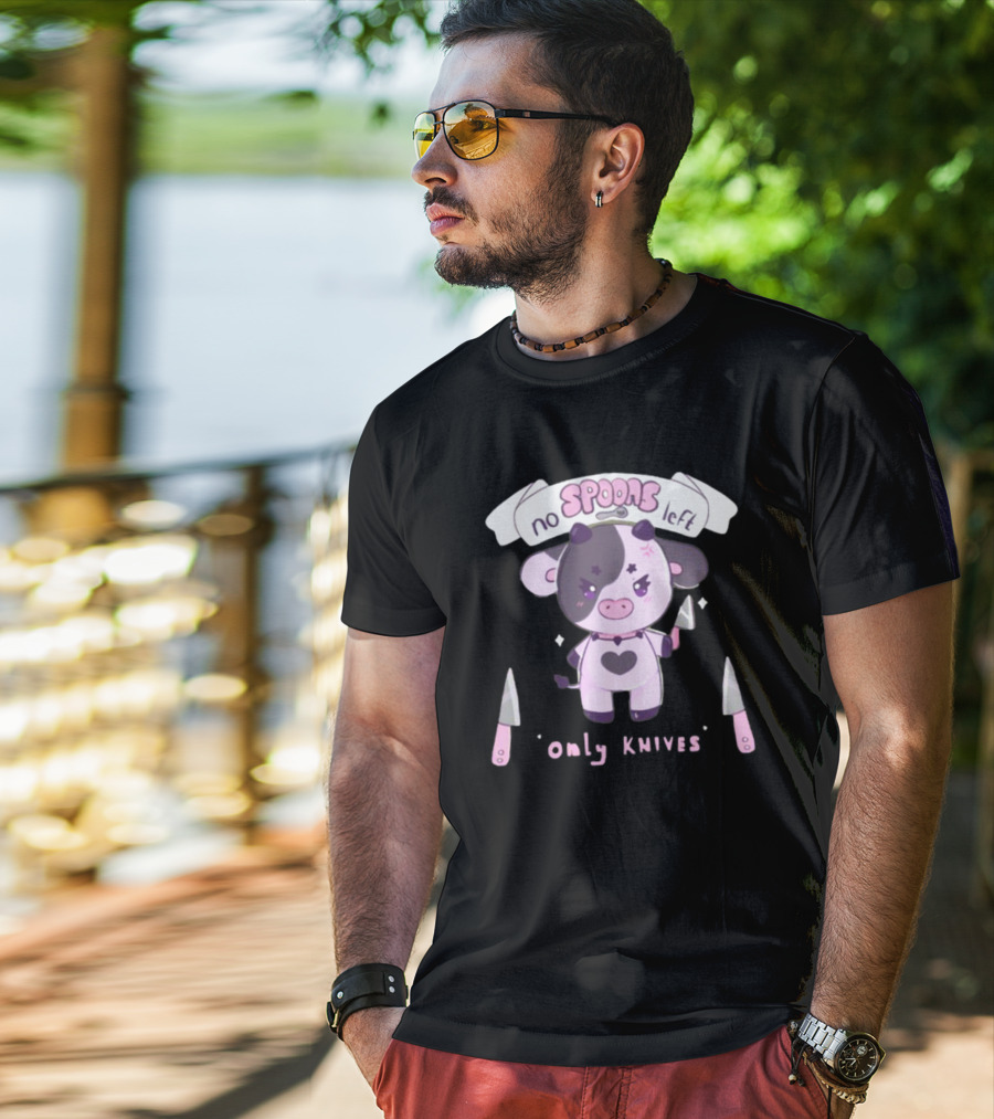 No Spoons Left Only Knives Cute Cow Holding Knife T-Shirt