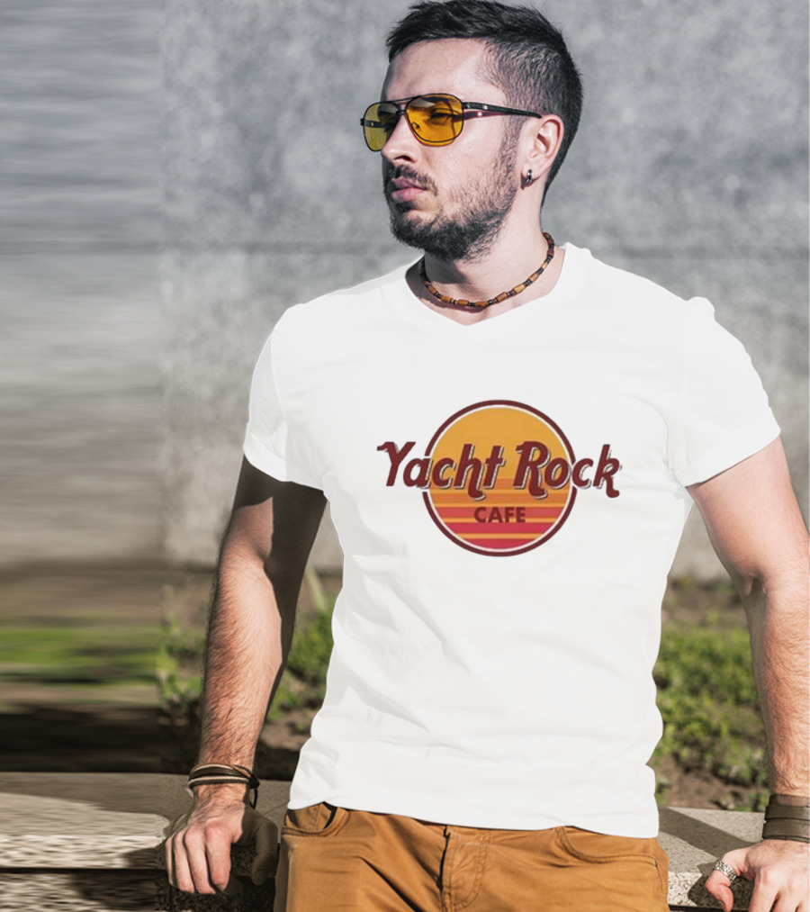 Yacht Rock Cafe Retro Sunset Circle T-Shirt