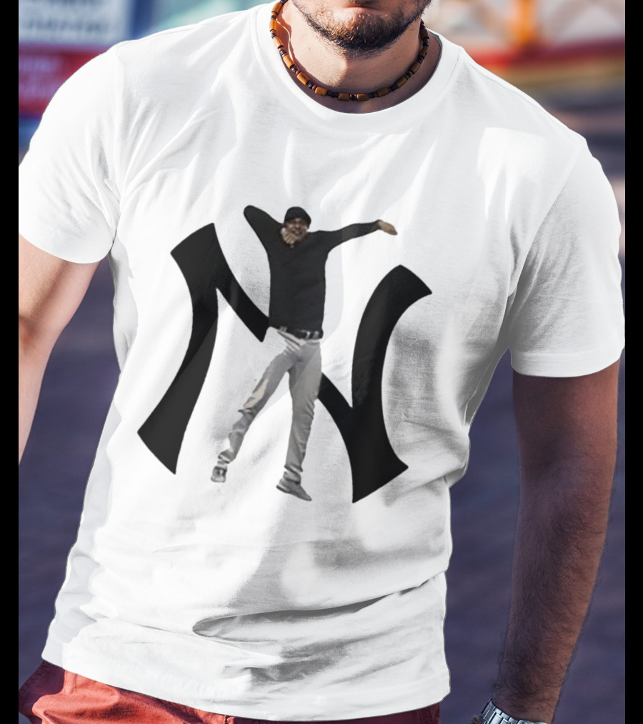 Aaron Boone New York Yankees Dab Pose T-Shirt